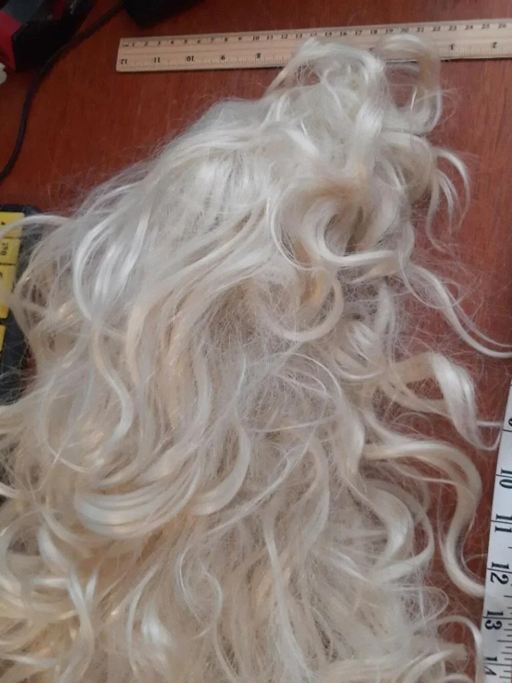 NEW ! Allura Women Blond Long 27